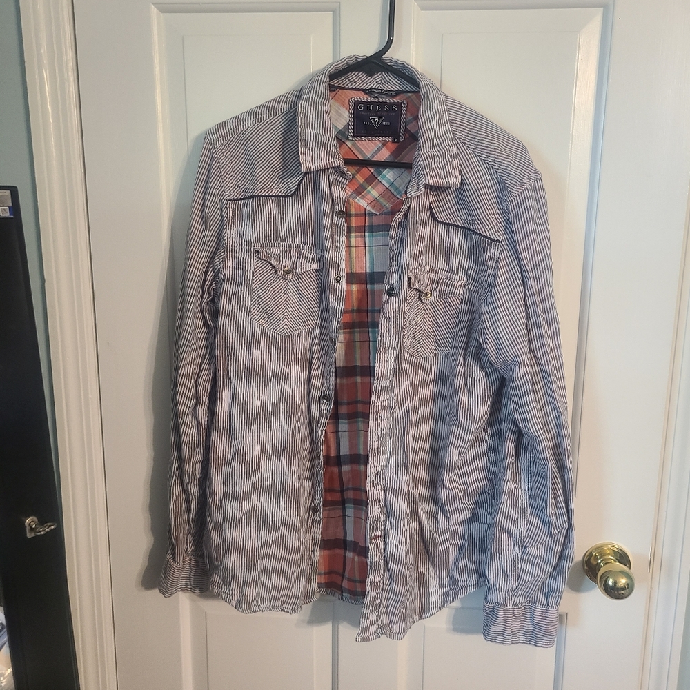 Guess Shirt Blue Faded Rainbow Effects Stripes Button Front Mens Shirt M